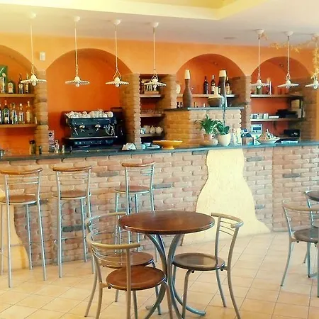 Otel Ristorante El Caracol Mulazzo