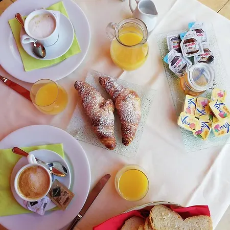 Отель Ristorante El Caracol